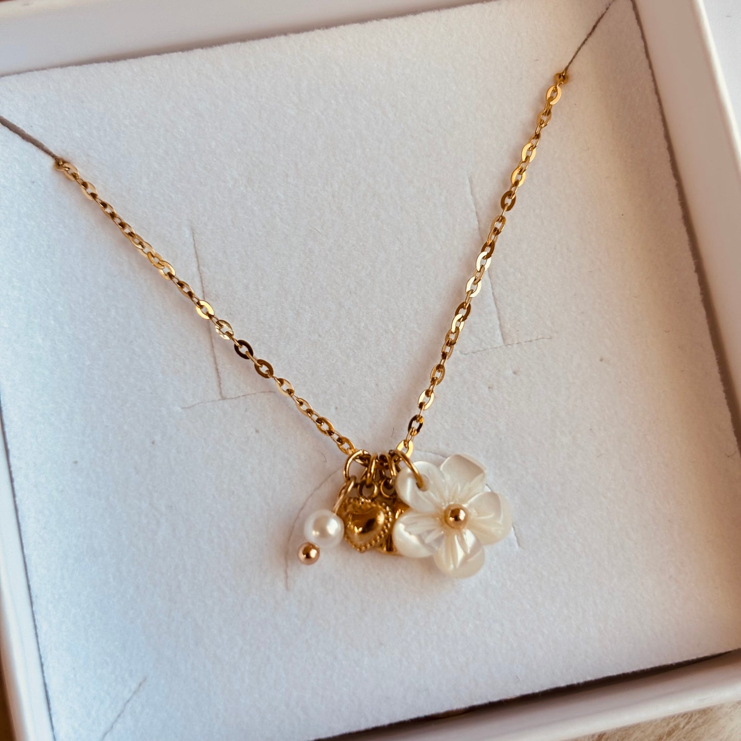 Collier Hani
