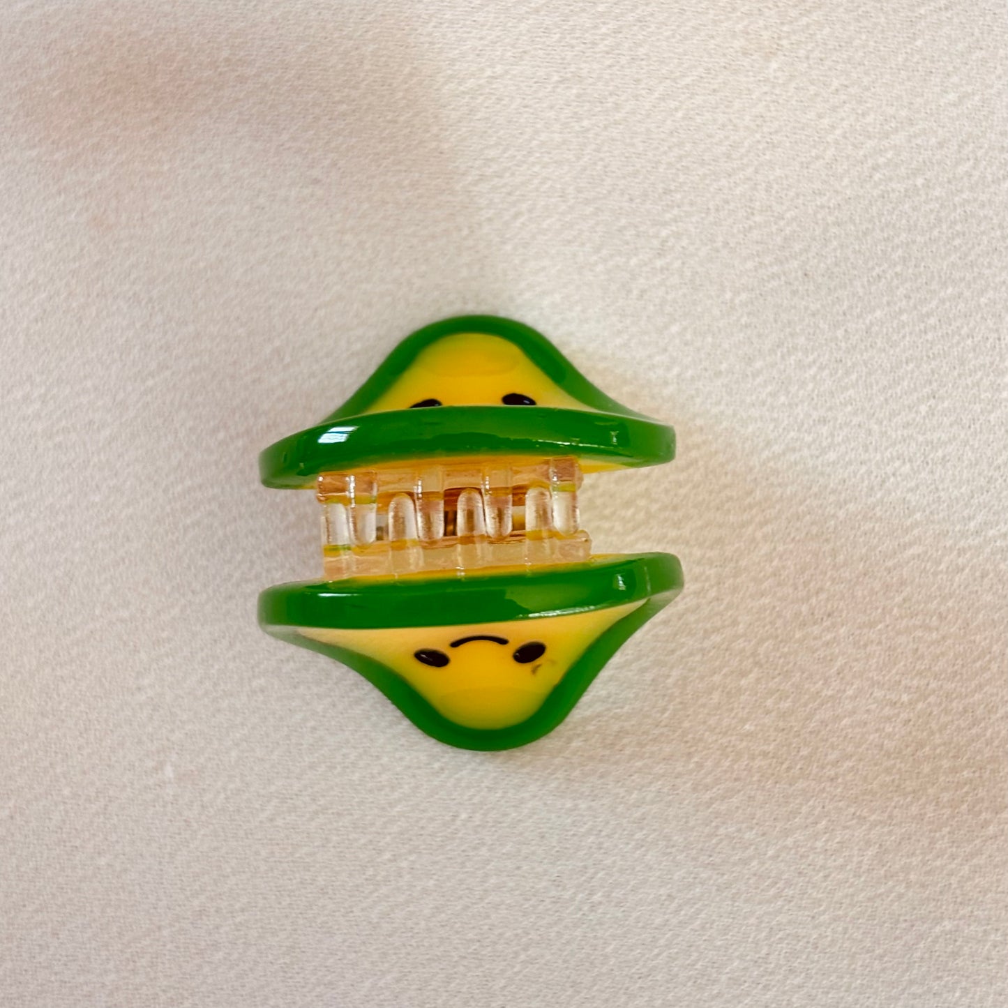 Pince mini avocat