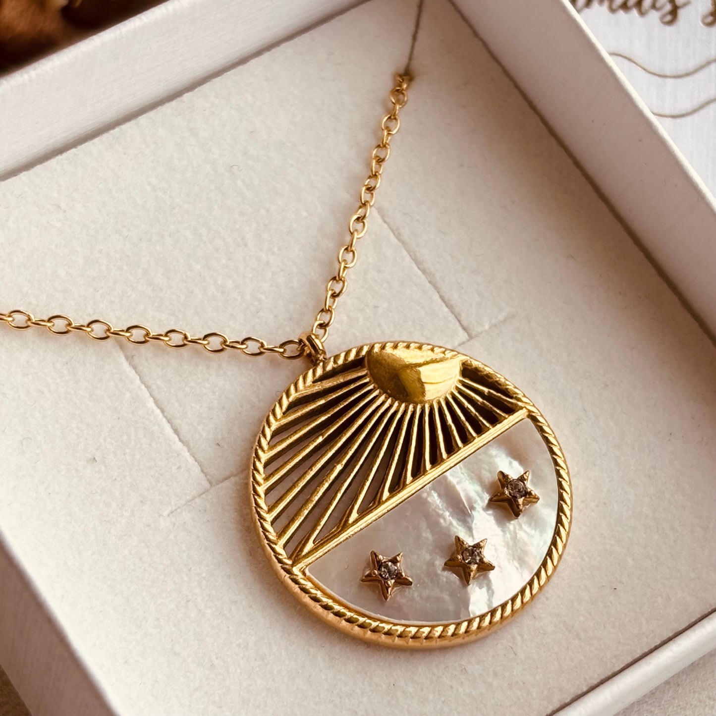Collier Alice