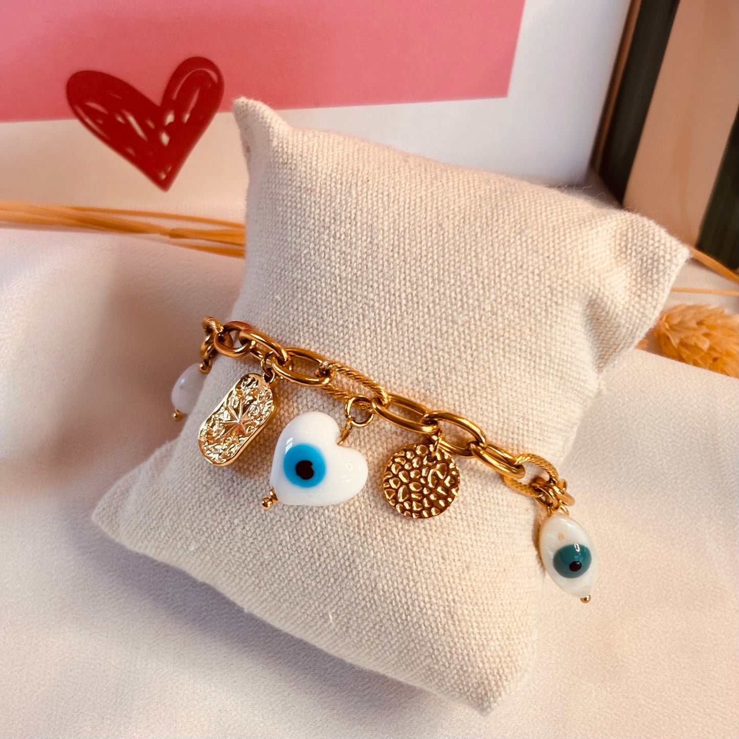 Bracelet May
