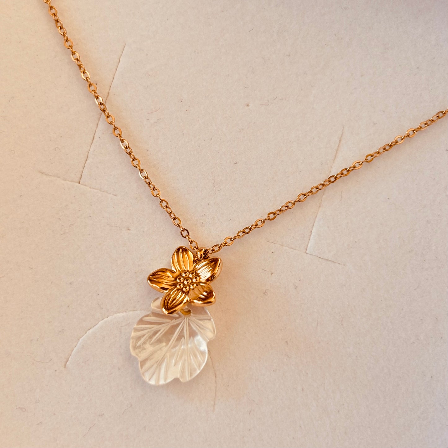 Collier Teo