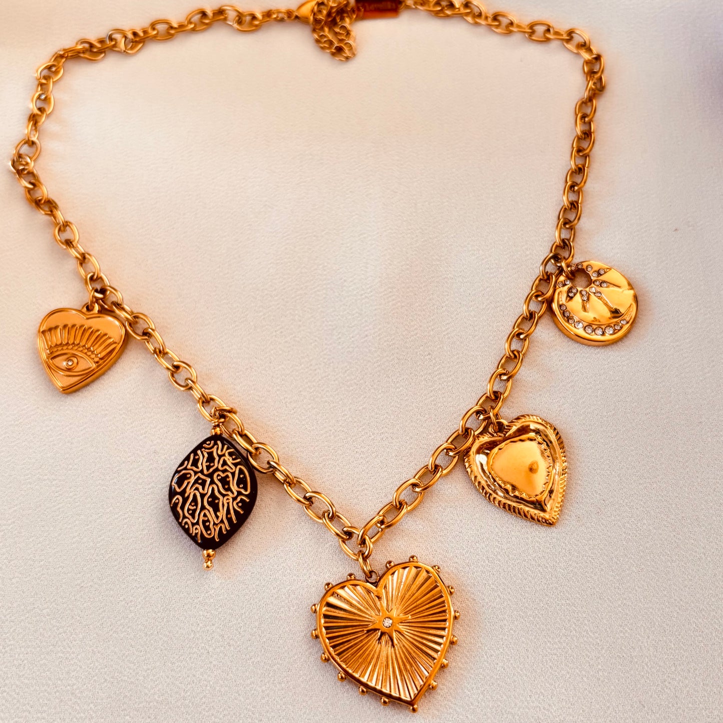 Collier Julia