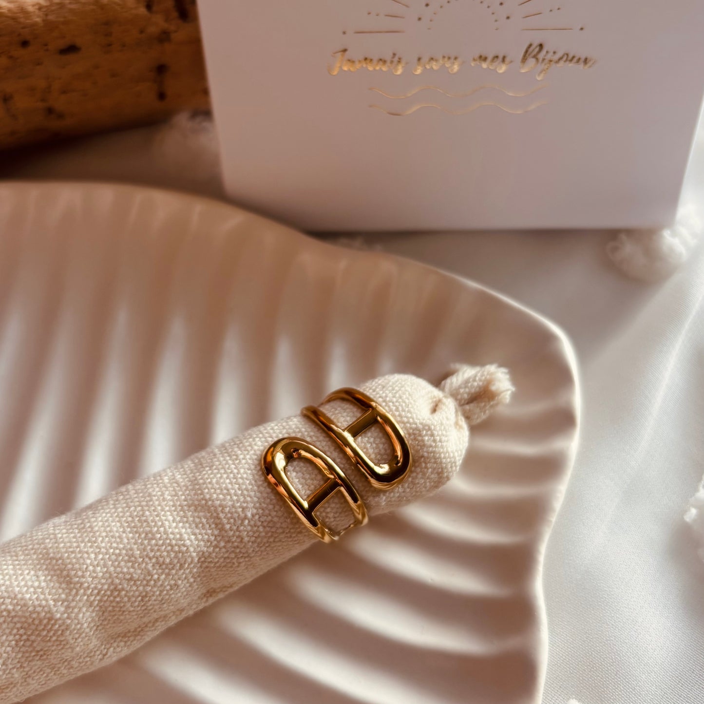Bague vinaia